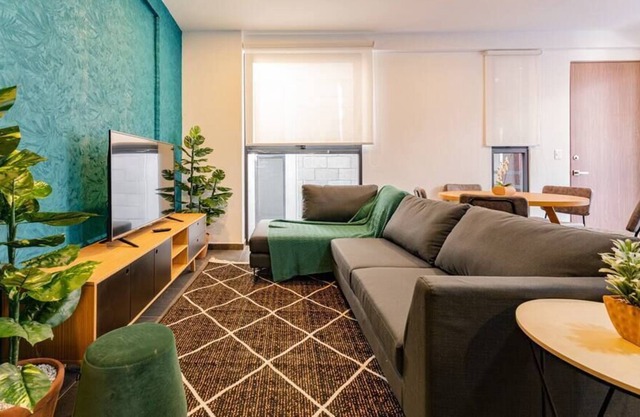VH | Great location | Spacious flat 3BR | 225