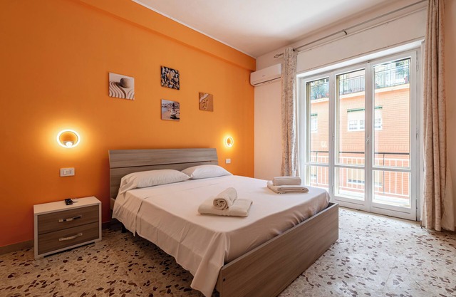 Sea Breeze - Deux Chambres Appartement, Couchages 4