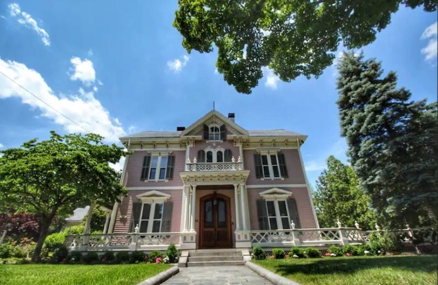 Victorian Elegance in Andover