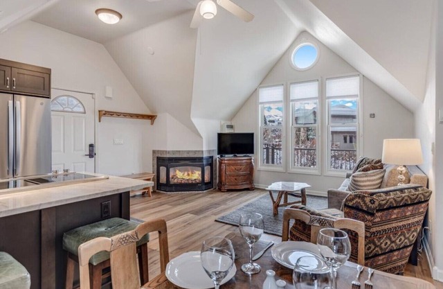Cozy 1-bedroom apartment in tranquil Steamboat Springs with WiFi