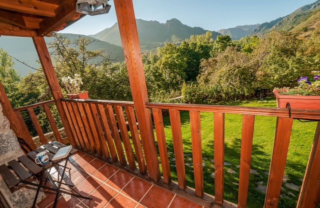 Point de vue de Babia I. Maison rurale à loyer complet. En pleine nature. Babia