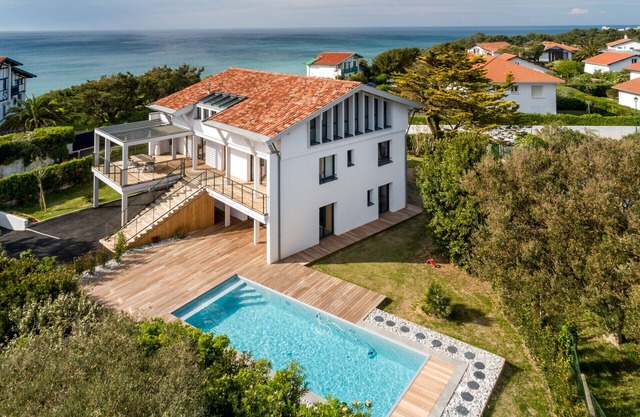 VIEWPOINT- Villa, Vue Mer, Piscine, Sauna - BARNES