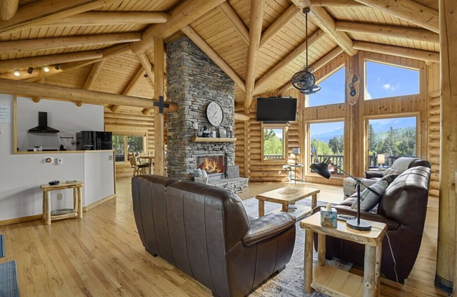 Views!! Cripple Creek Cabin