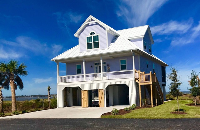 VUES VUES VUES! BEACHFRONT 4 Bdrm Home. Pvt Boardwalk à la plage. Voiturette de golf!