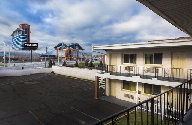 Viking Motel