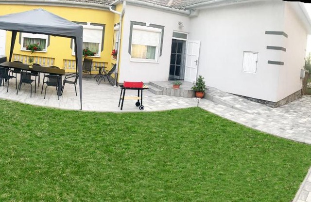Viktor Apartmanház