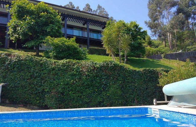Vila de luxo com Piscina - Tennis - Pousada Rio Caldo - Gêres