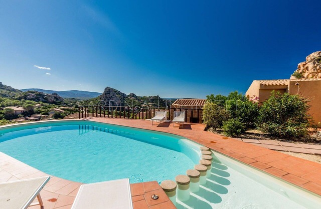 Villa à Costa Paradiso avec 2 chambres à coucher, 5 couchages