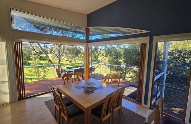 Villa 2 South Shores Resort, Normanville - sea & country in the one spot!