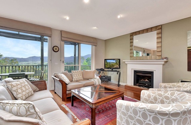 Villa 3br Zinfandel Villa Resort Condo located within Cypress Lakes Resort nothing is more central