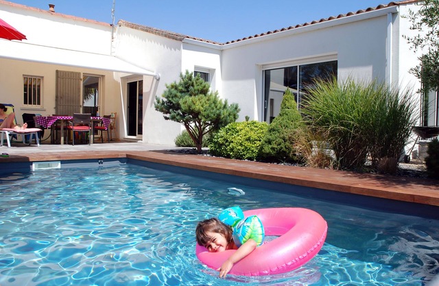 Villa 4 étoiles proche mer - piscine et sauna
