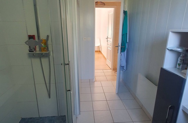 Villa 8 personnes avec piscine chauffée, à 3 km des plages