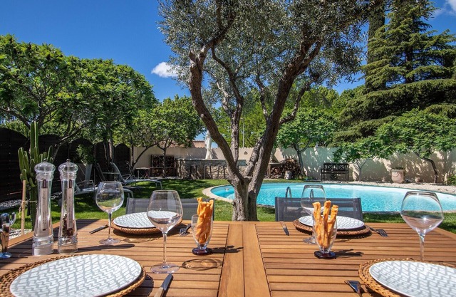 Villa, Air-conditioning, Pool, Shaded terrace