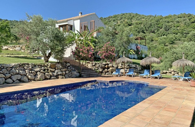 Villa Allegra, une maison de vacances pour 8 personnes avec piscine privée à Gaucin