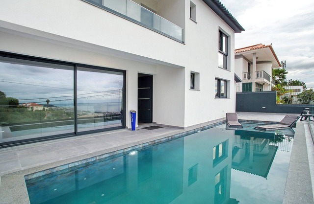 Villa "Angela" avec vue sur la mer, piscine privée et Wi-Fi