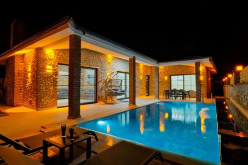 Villa Artan 2