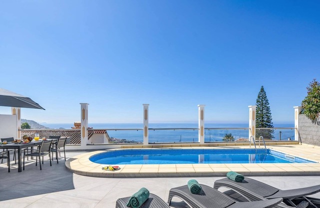 Villa Atlantic Sunset by Villa Plus