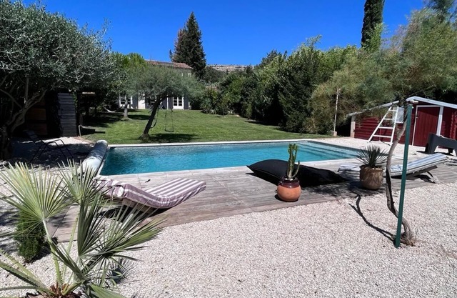 Villa avec piscine proche Aix-en-Provence