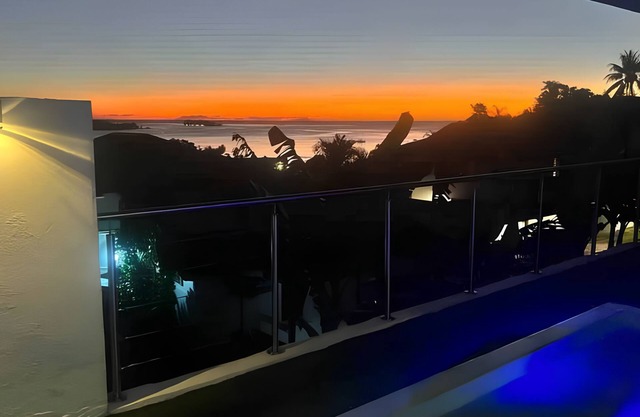 Villa Avec vue Lagon ,coucher de Soleil et à Proximité des Restaurants/magasins