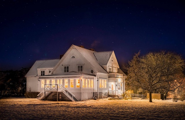 Villa Bro