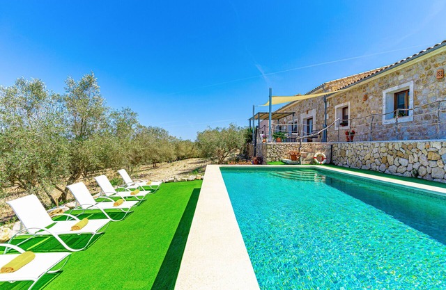 Villa Caluix avec A/C, internet et piscine