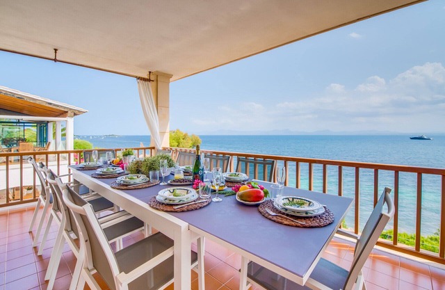 Villa Can Torrens maison en front de mer à Alcudia