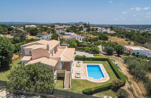 Villa 'Casa Campo' avec vue sur la mer, piscine privée, 2 terrasses et Wi-Fi.