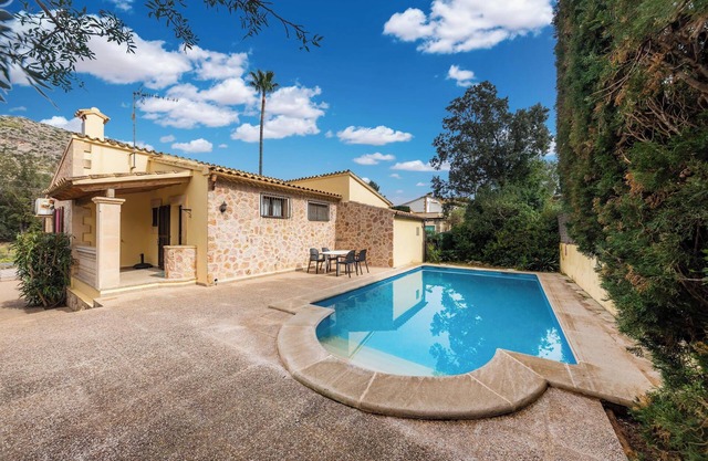 Villa "Casa Isabel & Mateo" près de la plage avec piscine, jardin et Wi-Fi