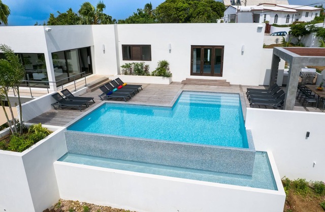 Villa Casa Pasha- 4 bedroom villa with authentic panoramic view over Janthiel la