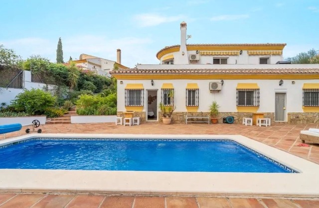 Villa 'Casa Siempre Verde' avec vue sur les montagnes, Wi-Fi et climatisation