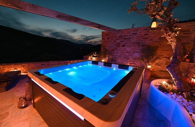 Villa 'Celini House 2' with Mountain View, Wi-Fi and Air Conditioning