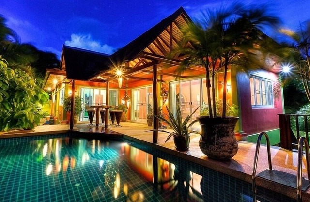 Villa Chaba avec piscine à Naiharn
