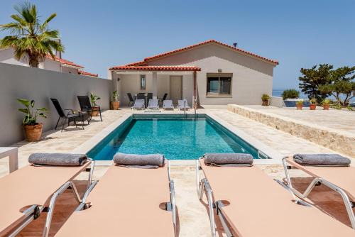 Villa Chrisa Seaview in Piskopiano - Private Pool
