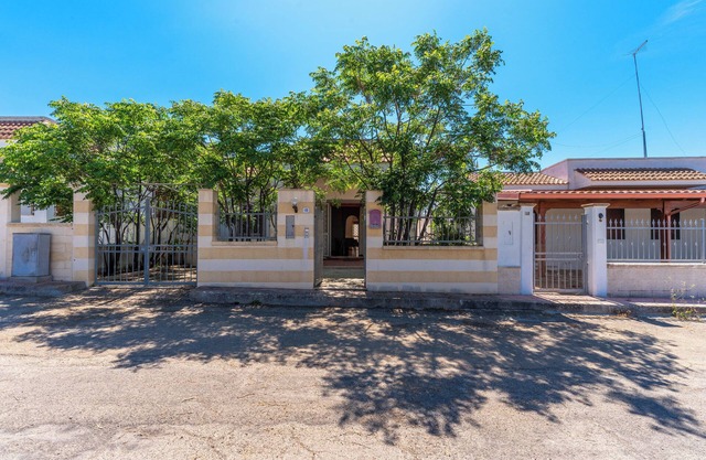Villa 'Cinzia' avec terrasse privée et climatisation