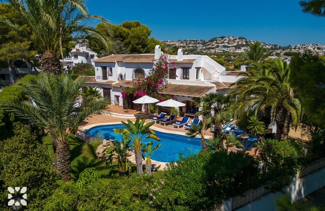 Villa COGOLL by Abahana Villas