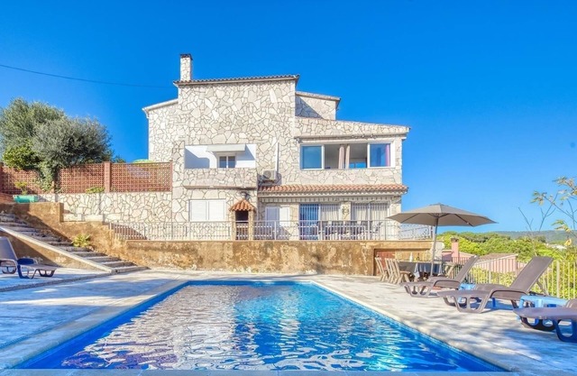 Villa "Costacabana - Abigail" avec vue sur la mer, piscine privée et Wi-Fi