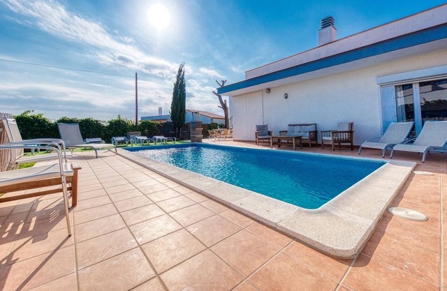 Villa "Costacabana - Yara" avec piscine privée et Wi-Fi