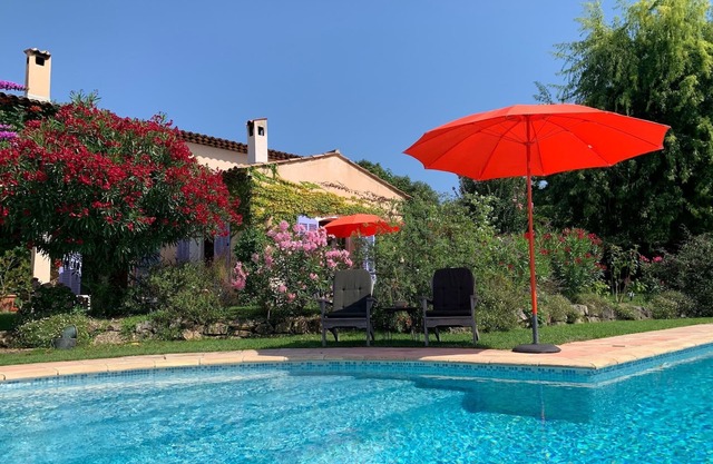 Belle villa près de Valbonne avec jardin