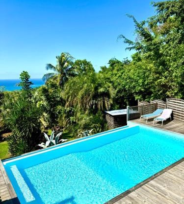 Villa d'exception vue sur mer avec piscine, 5 chambres - Idéalement située