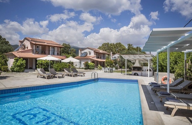 Villa Deja (complexe Emily Villas)