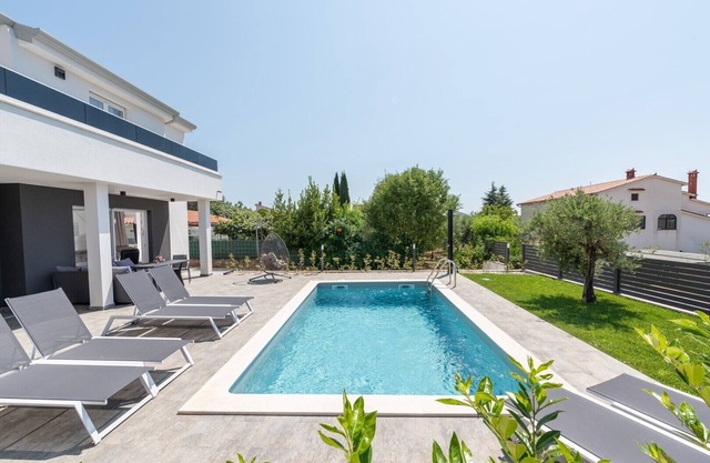 Villa Delfis in Kukci