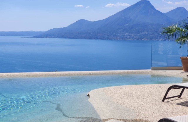 Villa Divina - APT Divina with pool and lake view