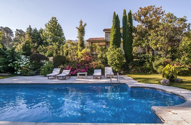 Offre d'août! Villa avec piscine privée, grand jardin et à 5 min de la plage
