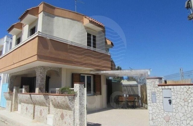 Villa Due Mari à seulement 20 mètres de la plage blanche de Torre Lapillo