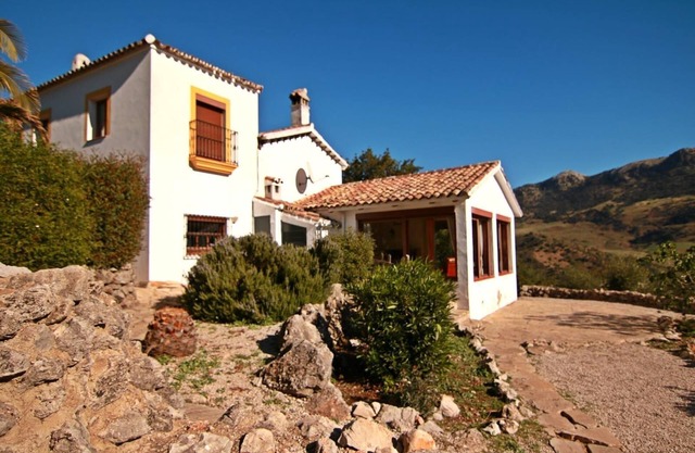 Villa 'El Cortijo' avec vue sur la montagne, piscine privée, terrasse, A/C et Wi-Fi