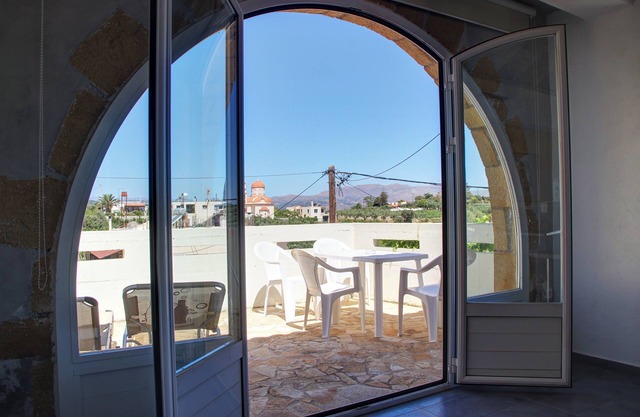 Villa Elaiona in countryside with mountain views