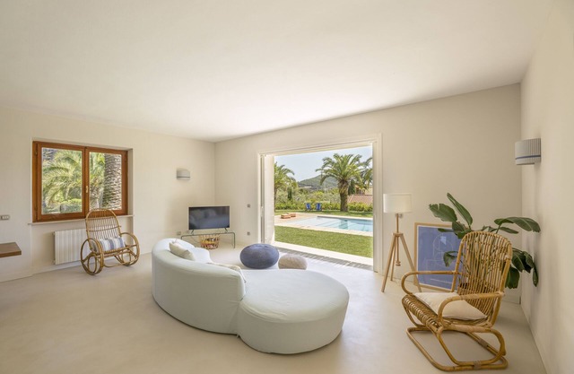 Villa Elle: renovated Villa with pool and air conditioning.