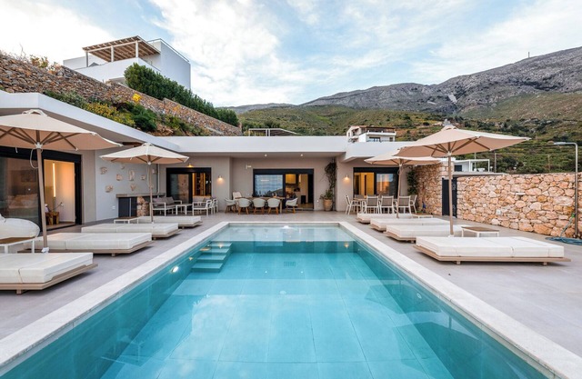 Villa Elysian est une belle villa spacieuse pour 8 personnes