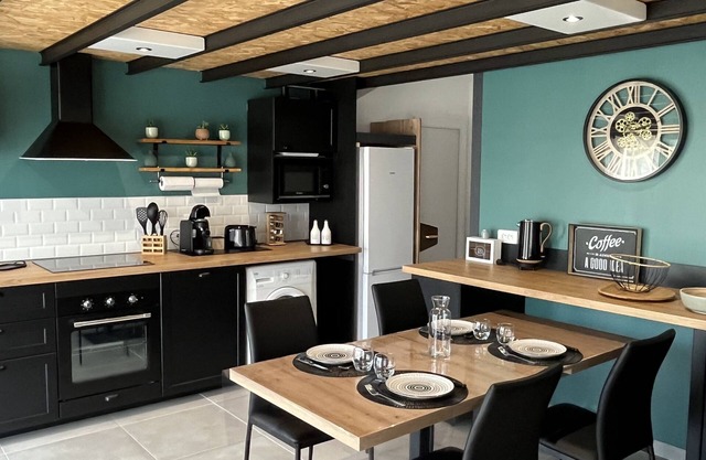 Villa de 70m2 avec jardin privé parking privatif Endroit calme