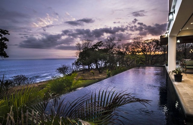 Vue sur l’océan depuis chaque pièce de la maison, chef à domicile Costa Rica